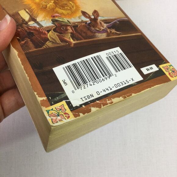 Brian Jacques Redwall Fantasy Novel Five Paperback Book Bundle - Picture 8 of 11